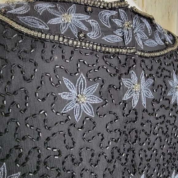 Cote D Azur Bead Embellished Cropped Silk Blouse Size Medium - Picture 10 of 13